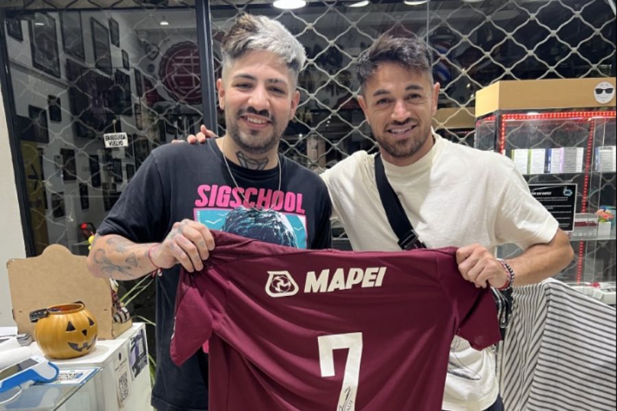Il Ghetto Barbería — camiseta Lanús